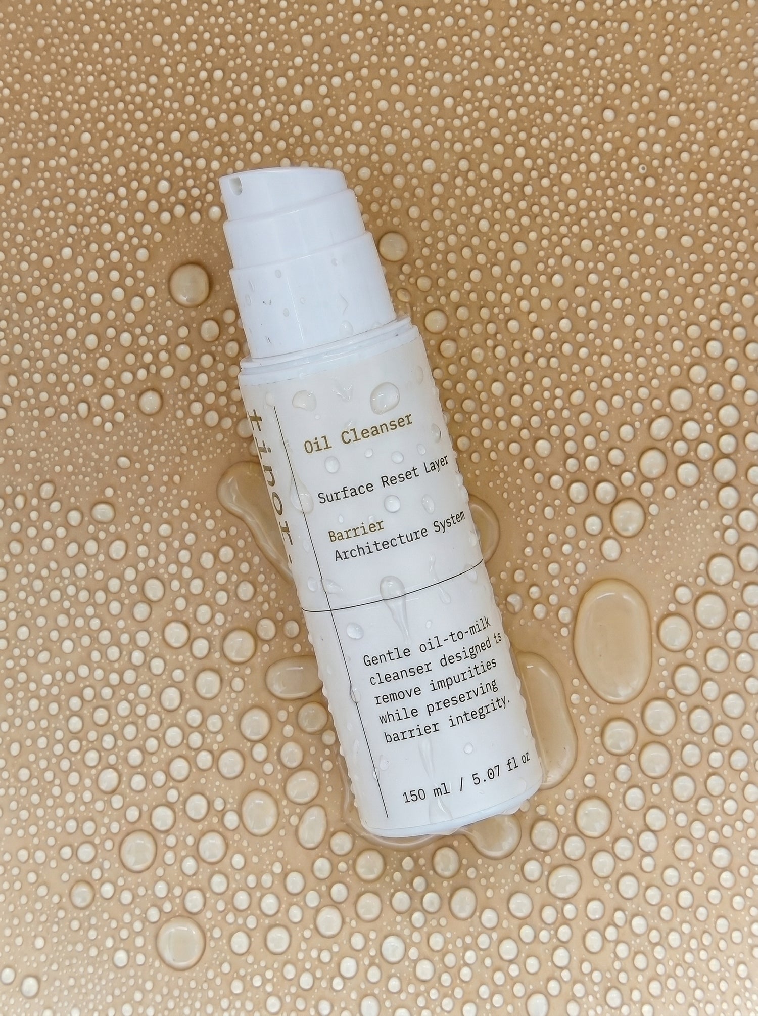 tinor. system in use — editorial close-up
